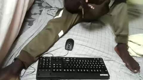 Snapshot of pureblack_ chatting on 02-08-26, 04:10 Pureblack online show from 02-08-26, 04:10