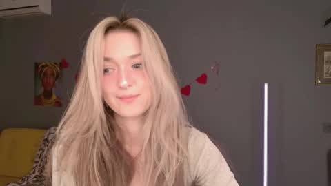 Bella online show from 02-24-26, 05:38