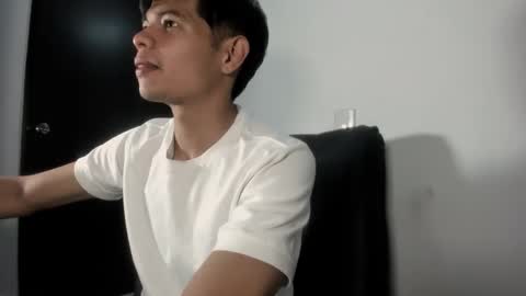 Snapshot of pussydestroyer23_ chatting on 02-24-26, 11:30 pussydestroyer23_ online show from 02-24-26, 11:30