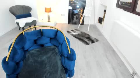 Andreea online show from 03-10-25, 09:51