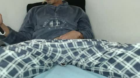 Ruck Fules online show from 01-26-25, 08:13