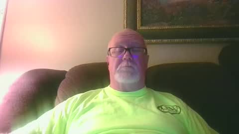 Snapshot of pussylover1365 chatting on 01-12-25, 03:39 pussylover1365 online show from 01-12-25, 03:39