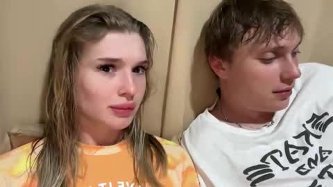 Lina online show from 11-12-25, 12:49