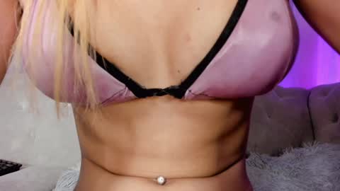 Pau Manchita online show from 01-22-25, 01:31