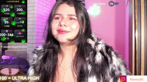 Snapshot of putipaula2 chatting on 01-24-25, 10:19 Pau online show from 01-24-25, 10:19