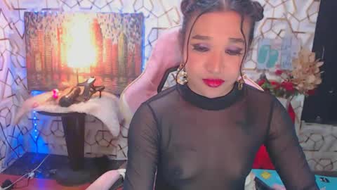 Queen Agatha online show from 02-19-26, 07:54