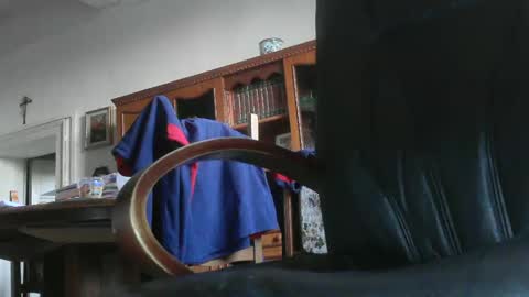 pytongru70 online show from 02-15-25, 04:34