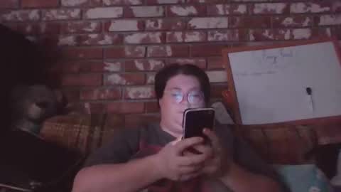 Snapshot of qtbisuccubi chatting on 12-22-25, 05:04 Br4tty Bunny online show from 12-22-25, 05:04