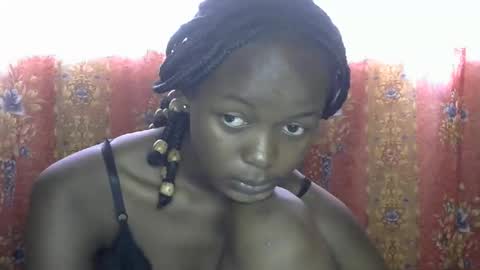 queen_banice online show from 10-22-25, 11:21