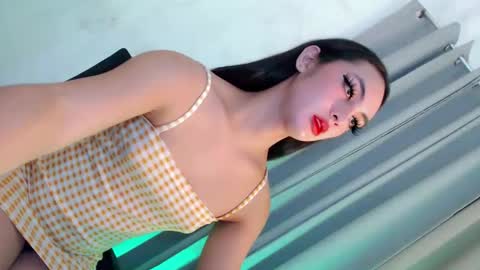 queen_danaya online show from 12-19-25, 10:28