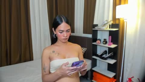 Queen Dyosa online show from 12-18-25, 08:31