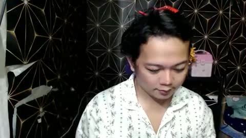 Snapshot of queen_ennah chatting on 12-28-24, 02:54 queen_ennah online show from 12-28-24, 02:54