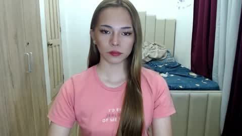 Snapshot of queen_heart0 chatting on 02-04-26, 03:12 shawny online show from 02-04-26, 03:12