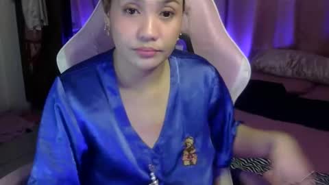 Snapshot of queen_kur chatting on 02-01-25, 07:02 QueenHennessy online show from 02-01-25, 07:02