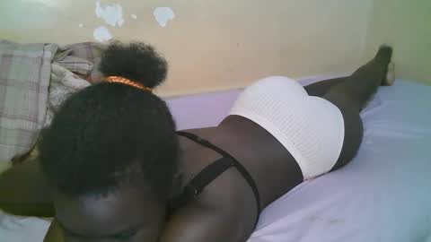 queen_latasha online show from 02-28-26, 06:03