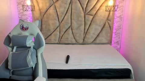   online show from 01-21-25, 11:24