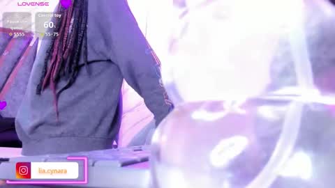   online show from 10-07-25, 12:13