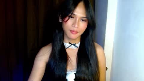 Snapshot of queena10 chatting on 02-23-25, 08:17 CALL ME YOUR QUEEN AIVY1 online show from 02-23-25, 08:17