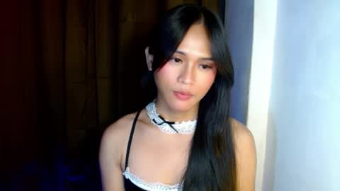 Snapshot of queena10 chatting on 02-23-25, 11:22 CALL ME YOUR QUEEN AIVY1 online show from 02-23-25, 11:22