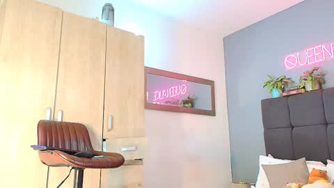 ALICE online show from 10-15-25, 04:29