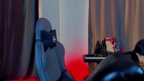 Your world and the universe Aliss online show from 02-19-25, 05:05