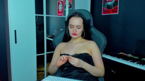 Your world and the universe Aliss online show from 02-23-25, 06:39