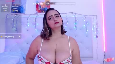 queendesiree_ online show from 02-23-26, 07:55