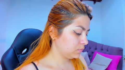 Queen online show from 09-16-25, 06:42