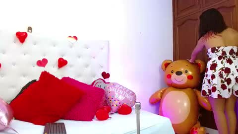 Maria Del Mar online show from 02-15-25, 03:17