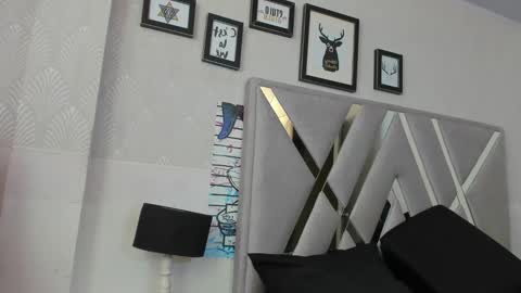 QUEENJEENN online show from 01-25-25, 07:28