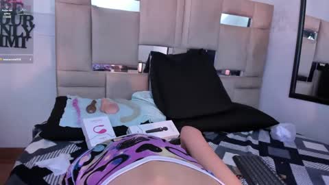 QUEENJEENN online show from 03-07-25, 06:13