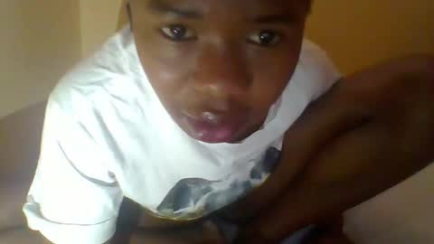 queenleona61 online show from 11-24-25, 05:29