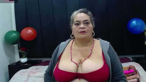 VickyBoobss online show from 10-21-25, 08:09