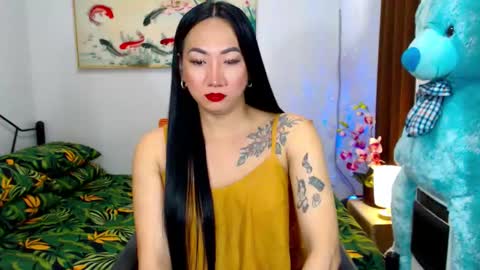 Snapshot of queenmistressts chatting on 01-26-25, 07:21 QUEEN online show from 01-26-25, 07:21