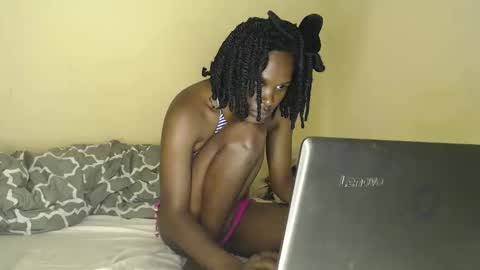 Snapshot of queennikkah254 chatting on 11-09-25, 08:01 queennikkah254 online show from 11-09-25, 08:01