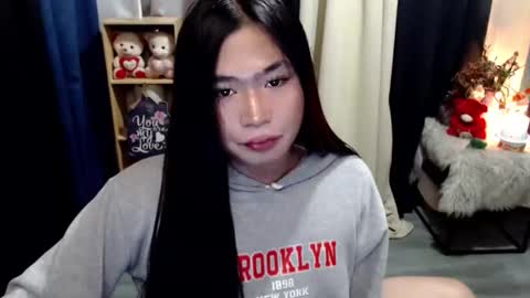 Mikka online show from 11-27-25, 05:26