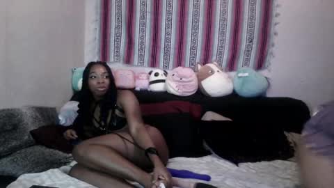 QueenOfHearts online show from 01-14-25, 08:41