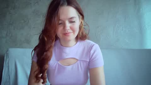 Snapshot of queenofmodels chatting on 02-02-25, 05:32 QueenOfModels online show from 02-02-25, 05:32