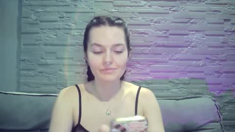 QueenOfModels online show from 01-10-26, 02:08