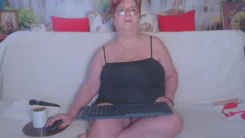 QueenPammy online show from 02-16-25, 06:10