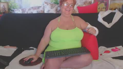 QueenPammy online show from 03-06-25, 01:14