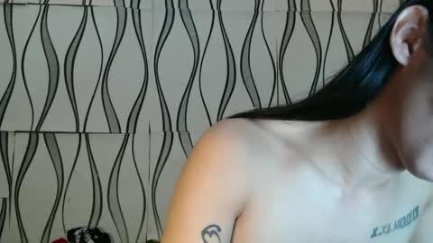 Snapshot of queenpaulaxx chatting on 01-09-25, 12:30 Paula watson online show from 01-09-25, 12:30