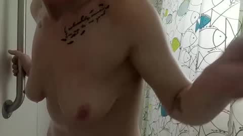 Snapshot of queenstonermami chatting on 12-23-24, 11:49 queenstonermami online show from 12-23-24, 11:49