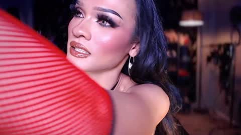 Snapshot of queenvalentinats chatting on 02-11-25, 05:26 ValentinaMoone online show from 02-11-25, 05:26