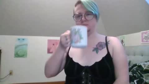 queerlyjaz online show from 11-11-25, 03:12