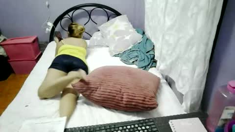 quelly40 online show from 10-17-25, 10:07