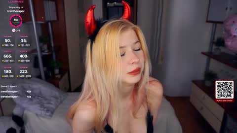 Tate online show from 11-15-25, 04:32