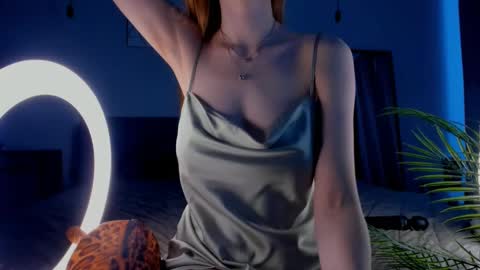 Snapshot of quennacindy chatting on 02-15-25, 06:12 Teri  My favorite vibes 77 101 222 666 online show from 02-15-25, 06:12