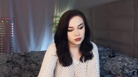 Snapshot of quennacindy chatting on 02-23-25, 12:59 Teri  My favorite vibes 77 101 222 666 online show from 02-23-25, 12:59