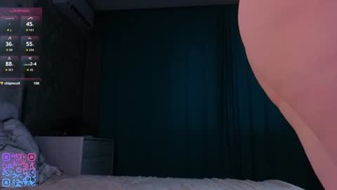 Snapshot of quennacindy chatting on 11-08-25, 02:34 Teri My favorite vibes 77 101 222 666 online show from 11-08-25, 02:34